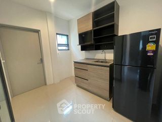 For rent 3 bedrooms house in Saphan Sung, Bangkok