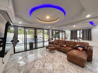 For rent 4 ベッドルーム villa in Bang Lamung, Chonburi