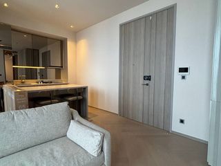 Condo en alquiler de 1 habitaciones en Sathon, Bangkok