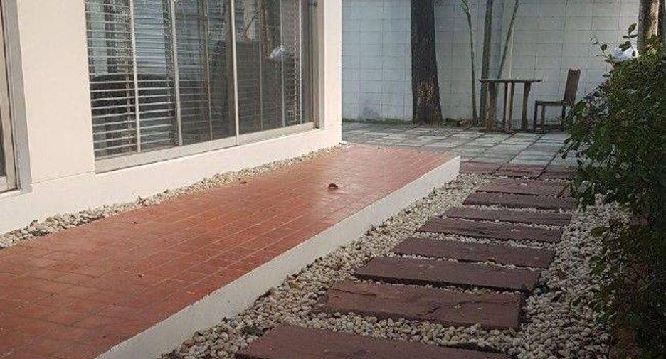 For rent 3 bedrooms house in Bang Khen, Bangkok