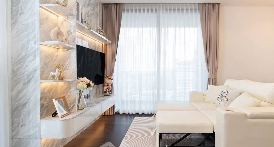 À louer 3 chambres condo à Pathum Wan, Bangkok