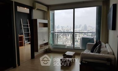 À louer 2 chambres condo à Huai Khwang, Bangkok
