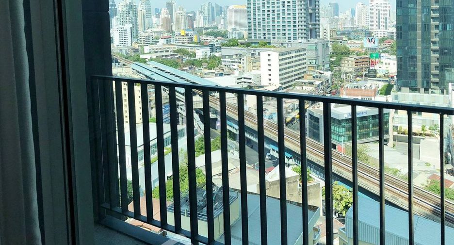 For rent 1 Beds condo in Khlong Toei, Bangkok