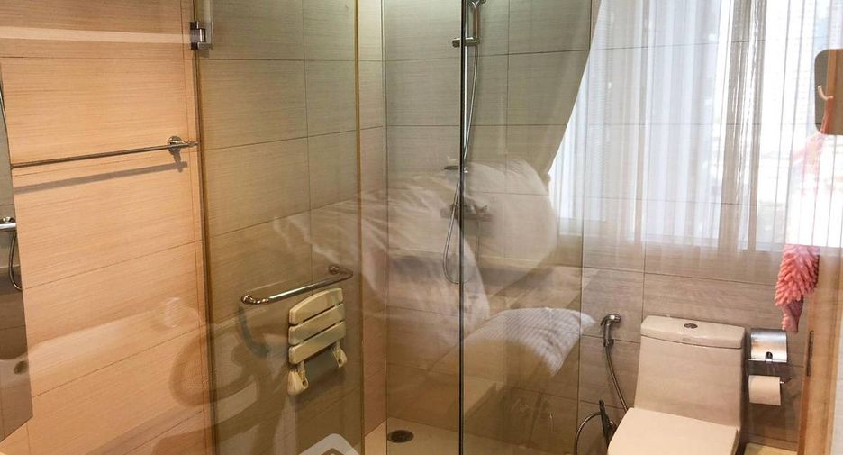 For rent 1 Beds condo in Khlong Toei, Bangkok