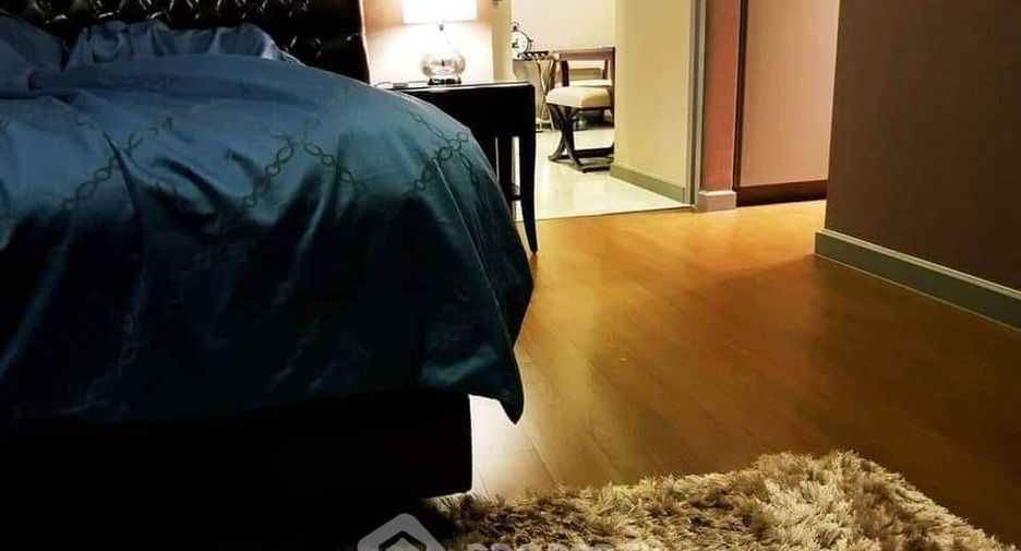 For rent 1 bed condo in Bang Rak, Bangkok