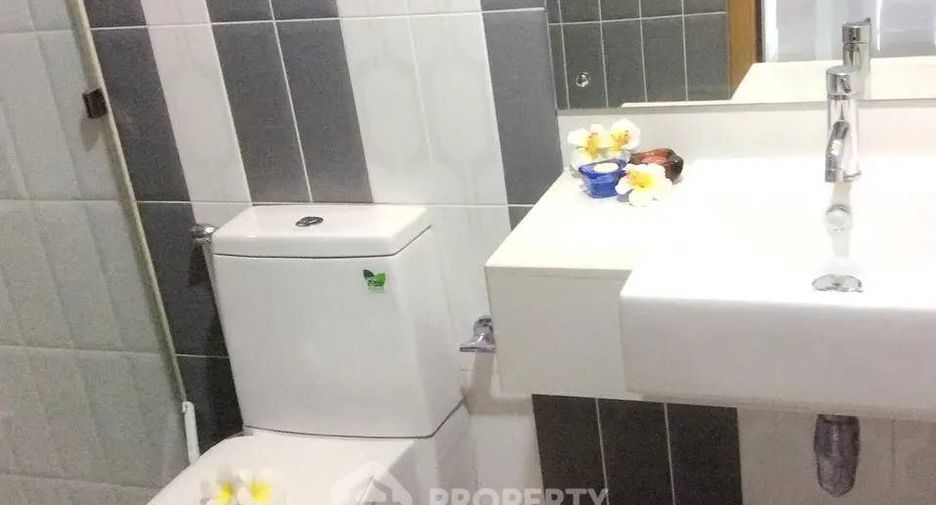 For rent 1 bed condo in Watthana, Bangkok