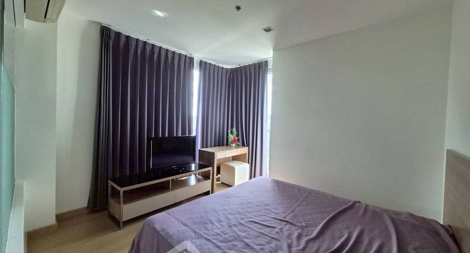 For rent 2 bedrooms condo in Phra Khanong, Bangkok