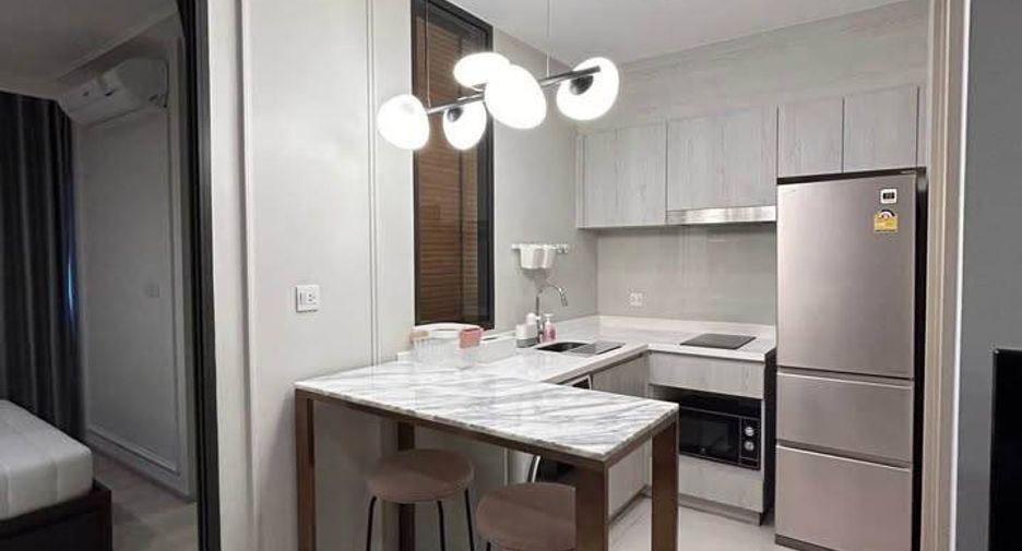 For rent 1 bed condo in Pathum Wan, Bangkok