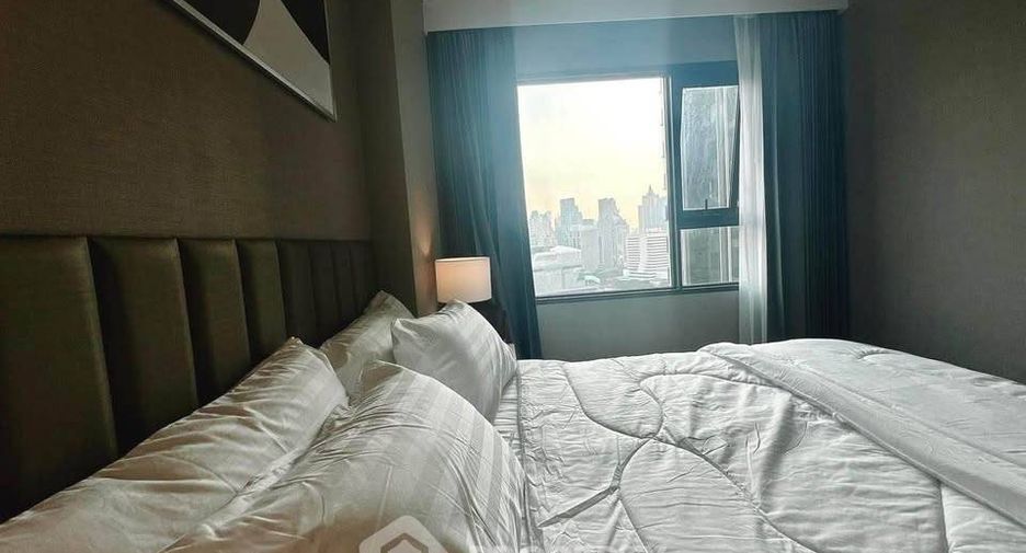 For rent 1 bed condo in Pathum Wan, Bangkok