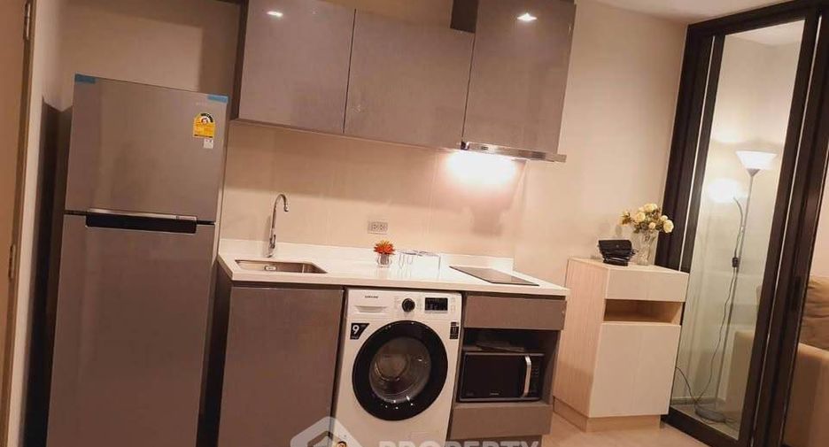 Wohnung zur Miete mit 1 Zimmer in Huai Khwang, Bangkok