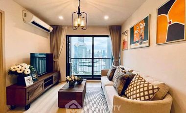 For rent 2 bedrooms condo in Pathum Wan, Bangkok