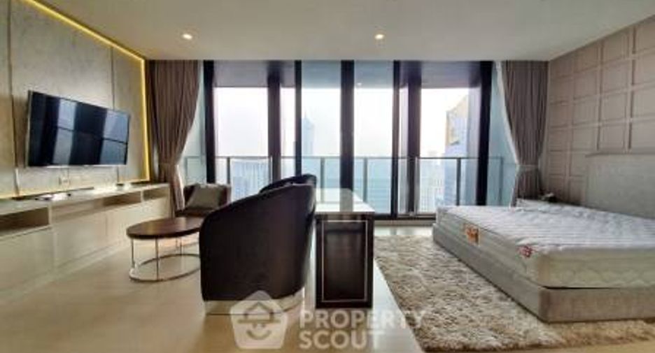 Wohnung zur Miete mit 3 Zimmer in Pathum Wan, Bangkok