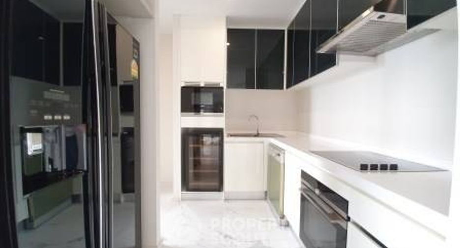 Wohnung zur Miete mit 3 Zimmer in Pathum Wan, Bangkok