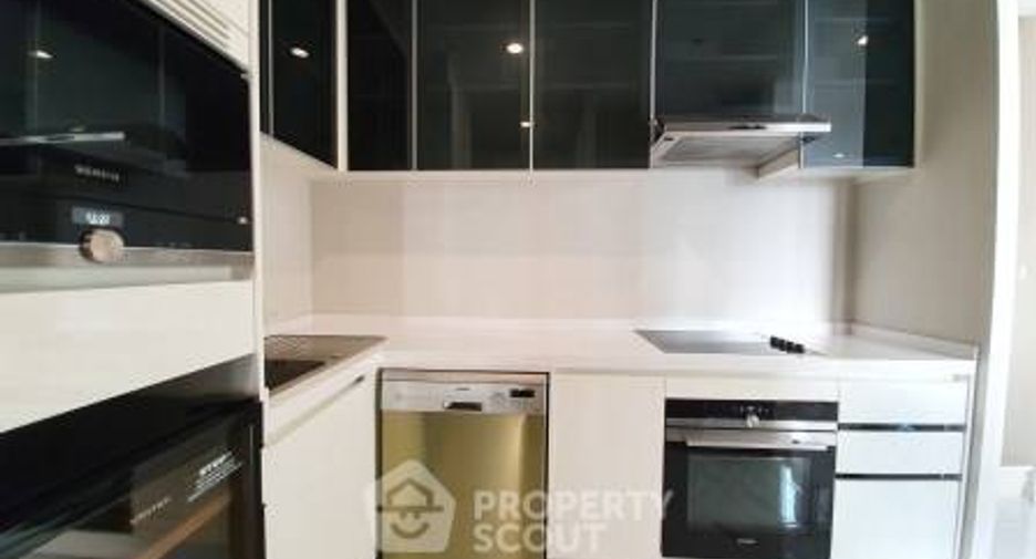 Wohnung zur Miete mit 3 Zimmer in Pathum Wan, Bangkok