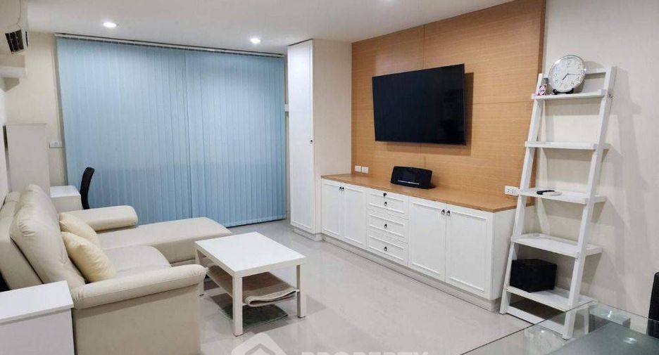 Condo en alquiler de 2 habitaciones en Pathum Wan, Bangkok