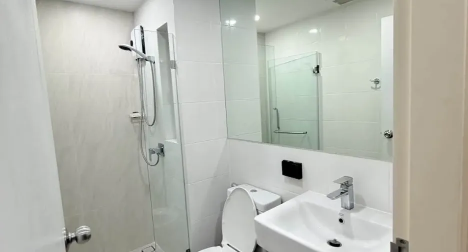 For rent 1 bed condo in Khan Na Yao, Bangkok