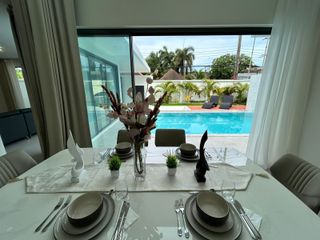 For sale and for rent 4 bedrooms villa in Mueang Phuket, Phuket