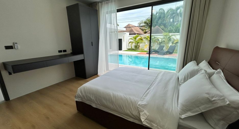 For sale and for rent 4 bedrooms villa in Mueang Phuket, Phuket