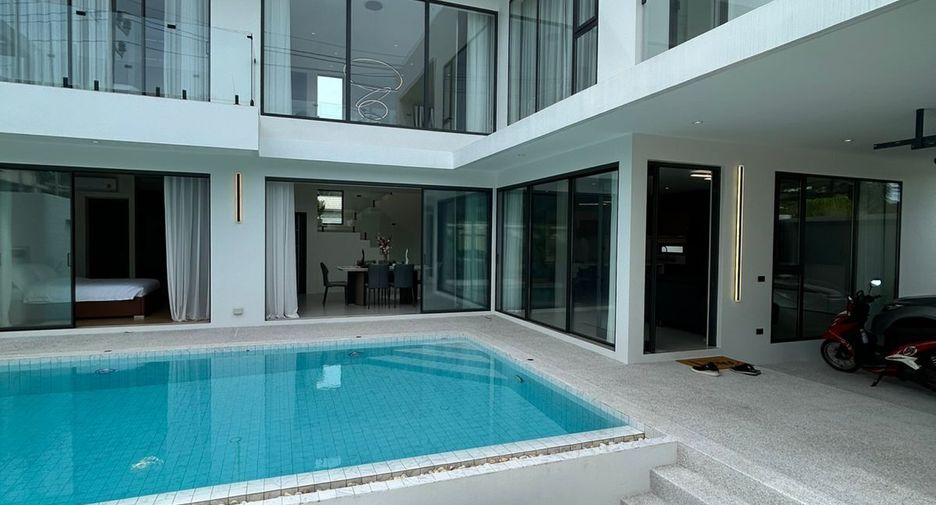 For sale and for rent 4 bedrooms villa in Mueang Phuket, Phuket