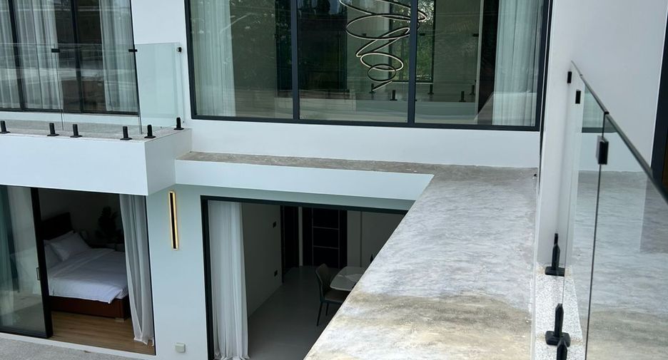 For sale and for rent 4 bedrooms villa in Mueang Phuket, Phuket