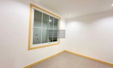 Reihenhaus zum Kauf mit 3 Zimmer in Bang Bua Thong, Nonthaburi