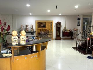Casa en venta de 3 habitaciones en Wang Thonglang, Bangkok