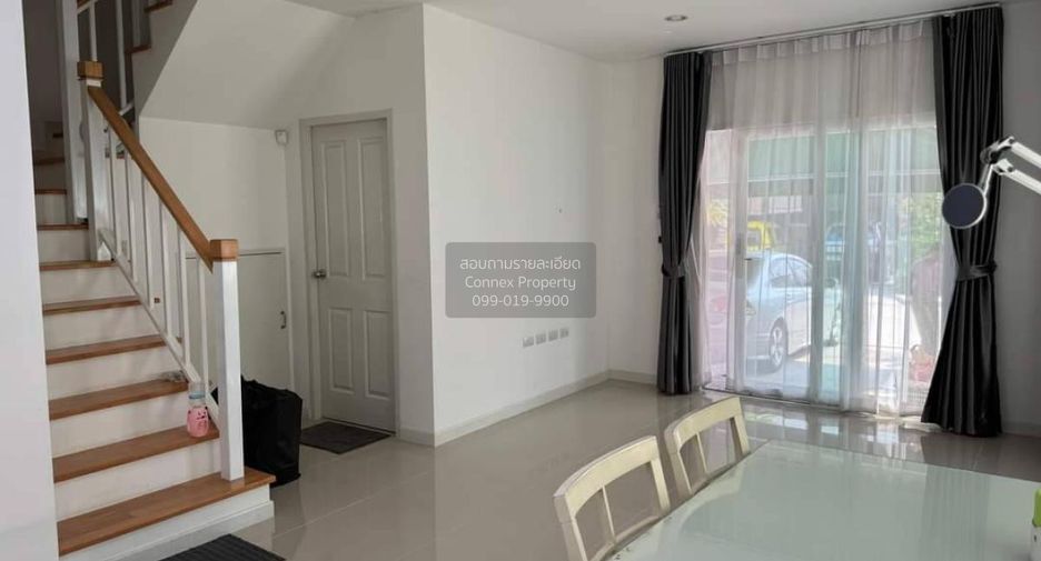 Casa en venta de 4 habitaciones en Prawet, Bangkok