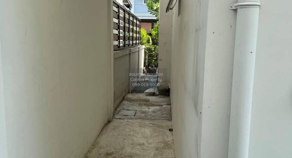 Casa en venta de 4 habitaciones en Prawet, Bangkok