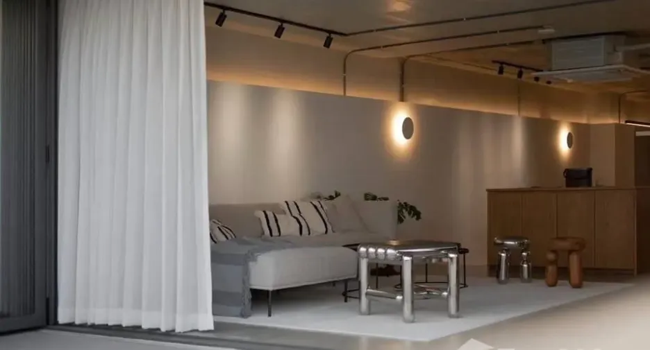 Condo en venta y en alquiler de 2 habitaciones en Watthana, Bangkok