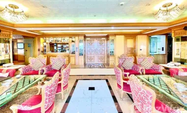 For rent 8 bedrooms condo in Sathon, Bangkok