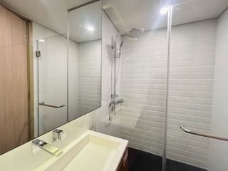 À louer 1 chambre condo à Huai Khwang, Bangkok