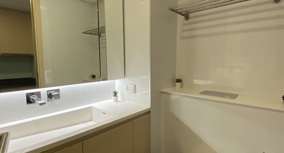 Wohnung zur Miete mit 1 Zimmer in Huai Khwang, Bangkok