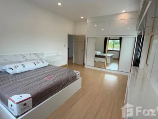 For rent 5 bedrooms house in Suan Luang, Bangkok
