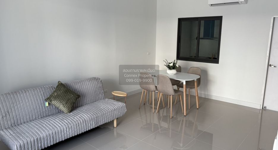 For rent 3 bedrooms townhouse in Bang Phli, Samut Prakan