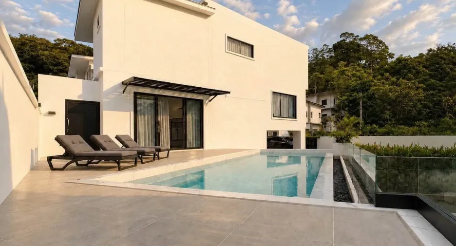 For sale and for rent 4 bedrooms villa in Kathu, Phuket