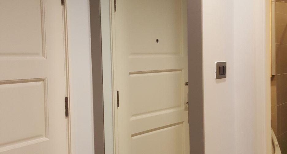 For rent 1 bed condo in Huai Khwang, Bangkok