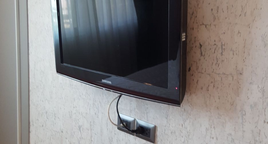 For rent 1 bed condo in Huai Khwang, Bangkok