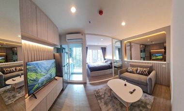 Condo en alquiler de 1 habitaciones en Bang Na, Bangkok
