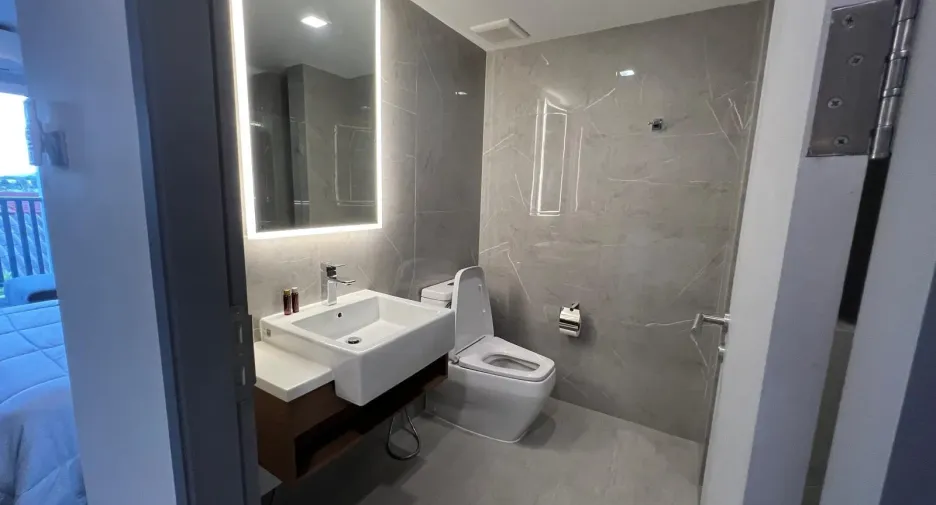 For rent studio condo in Hua Hin, Prachuap Khiri Khan