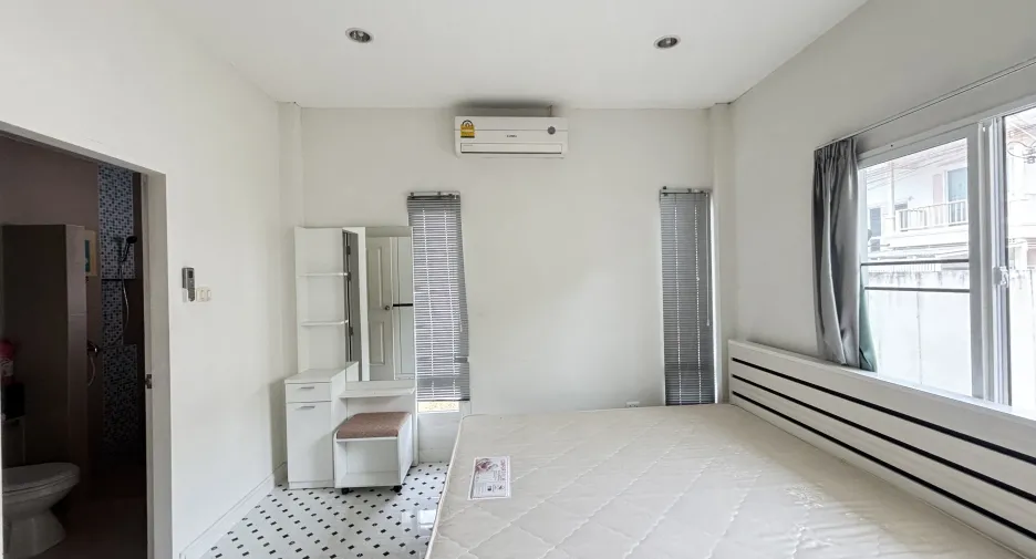 For sale 3 bedrooms house in Hua Hin, Prachuap Khiri Khan