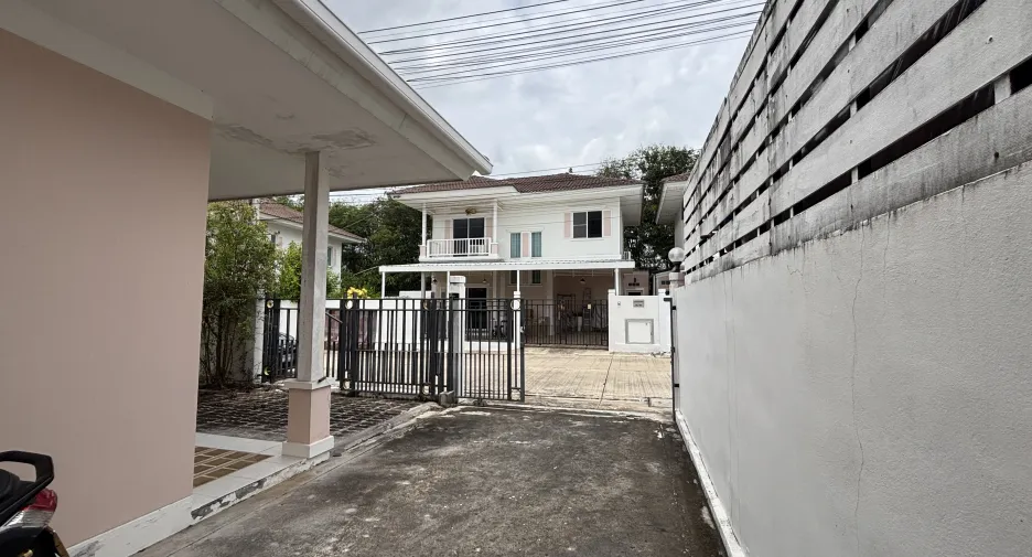 For sale 3 bedrooms house in Hua Hin, Prachuap Khiri Khan