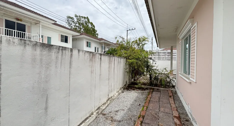 For sale 3 bedrooms house in Hua Hin, Prachuap Khiri Khan