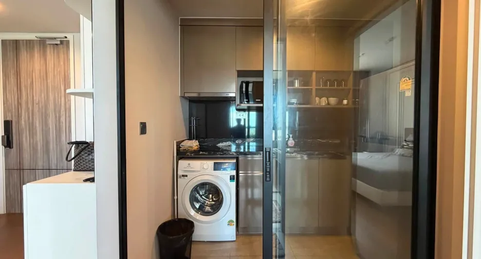 Wohnung zur Miete mit 1 Zimmer in Khlong Toei, Bangkok