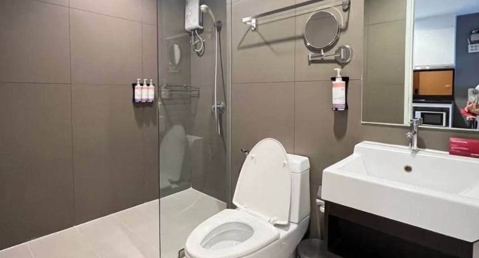 Condo en alquiler de 2 habitaciones en Watthana, Bangkok