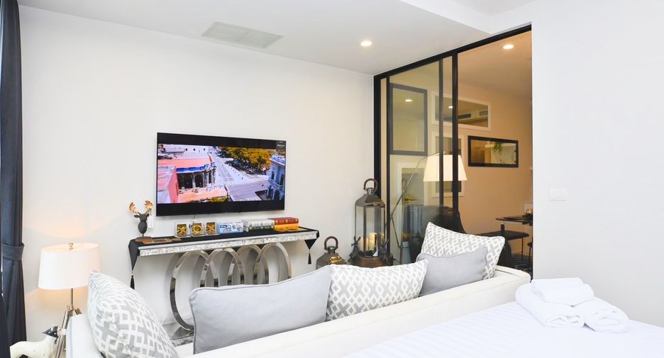 For rent 1 bed condo in Pathum Wan, Bangkok
