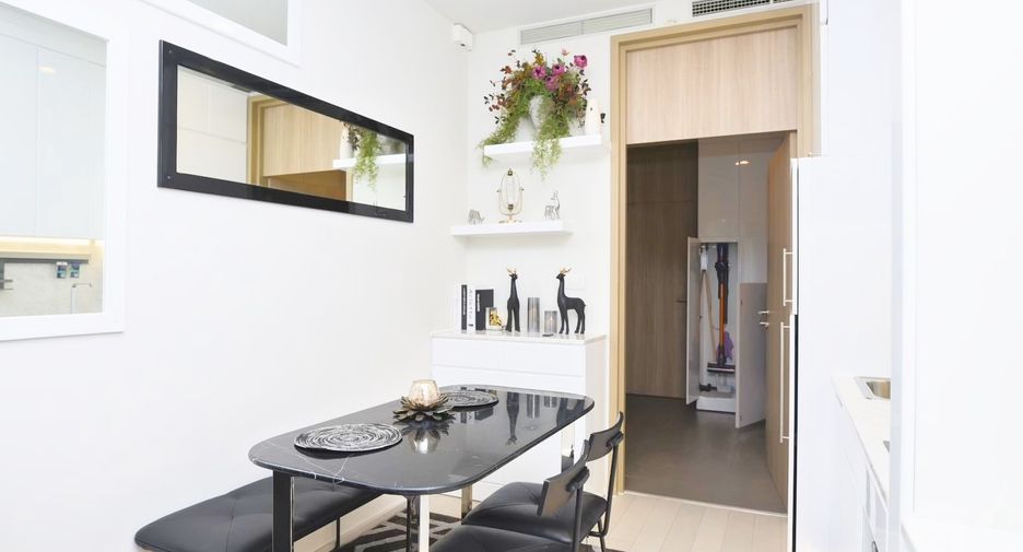 For rent 1 bed condo in Pathum Wan, Bangkok