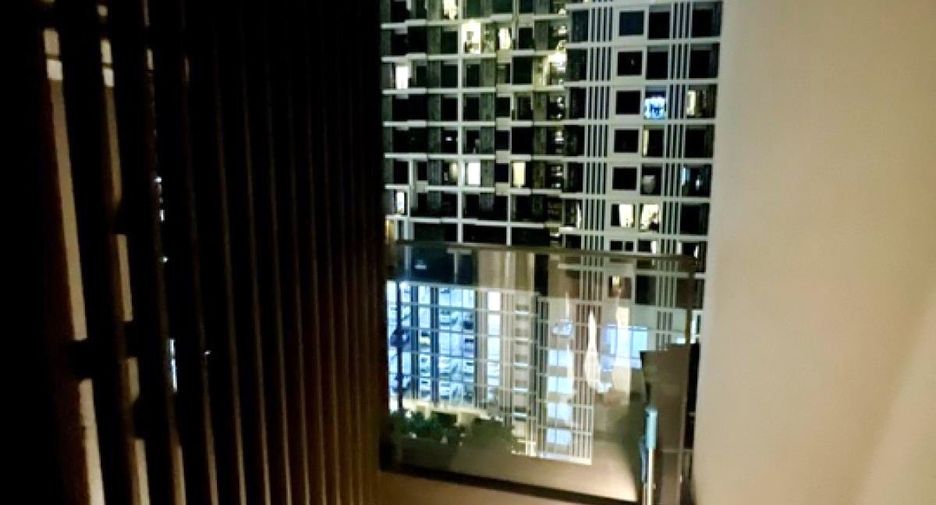 Condo en alquiler de 1 habitaciones en Watthana, Bangkok