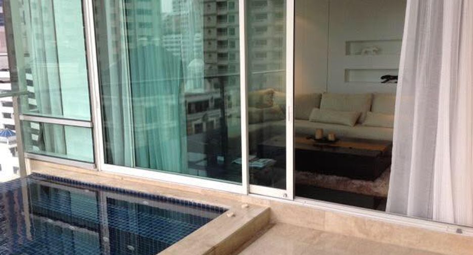 À louer 3 chambres condo à Khlong Toei, Bangkok