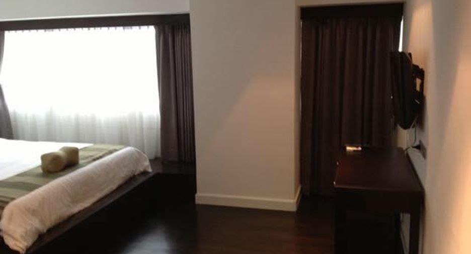À louer 3 chambres condo à Khlong Toei, Bangkok