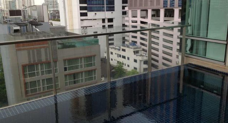 À louer 3 chambres condo à Khlong Toei, Bangkok